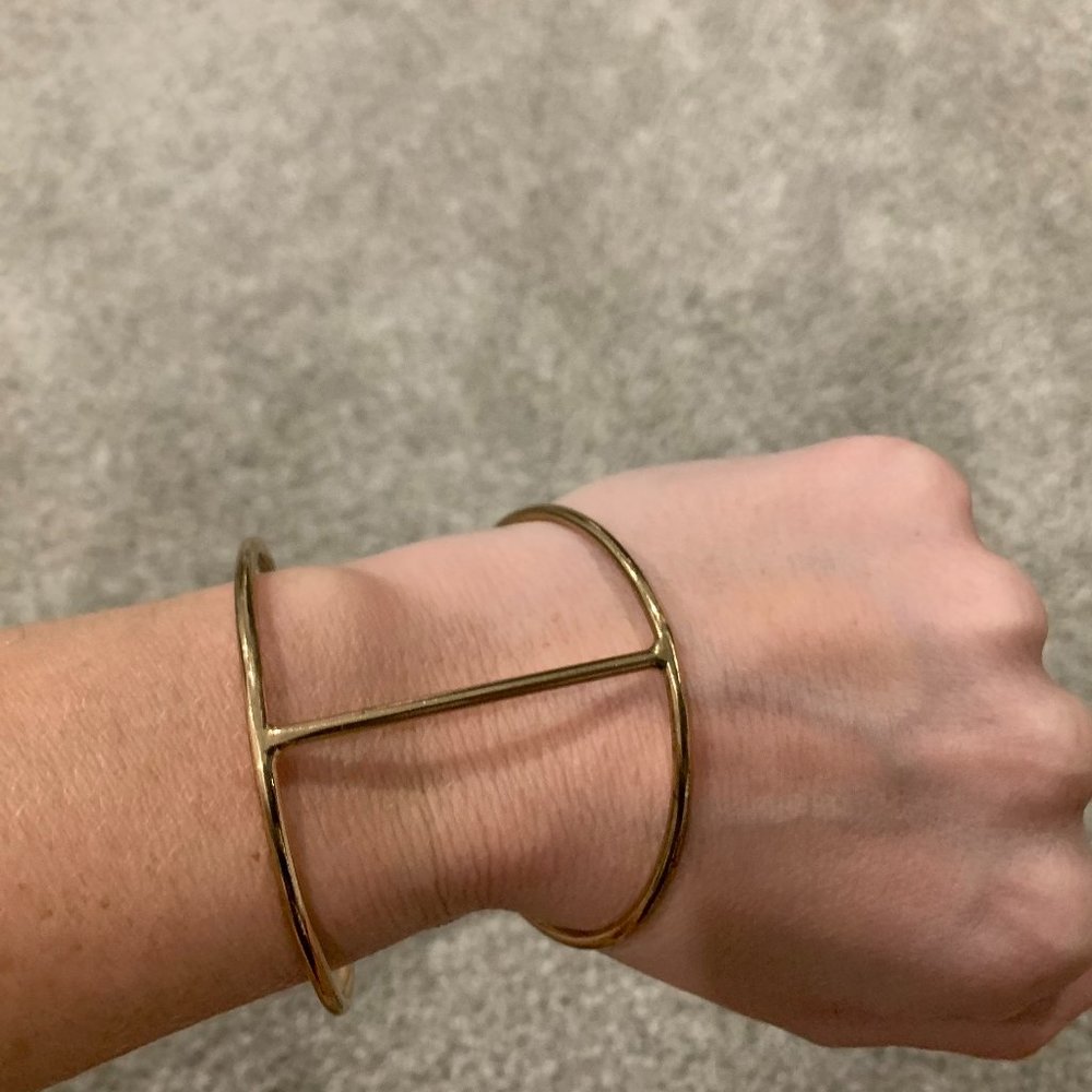NWOT Emerald + DUV cuff bracelet